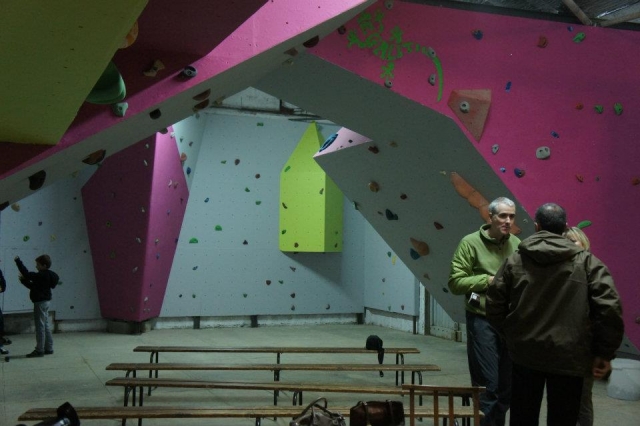 Une salle d escalade unique dans l Herault